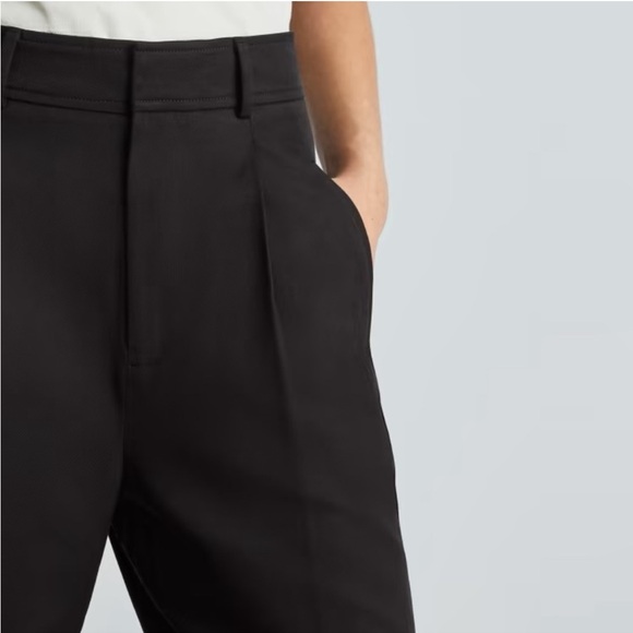 Everlane SHORT The Draper Pleated Pant in Buttersmooth Black Size 4 - Picture 5 of 11